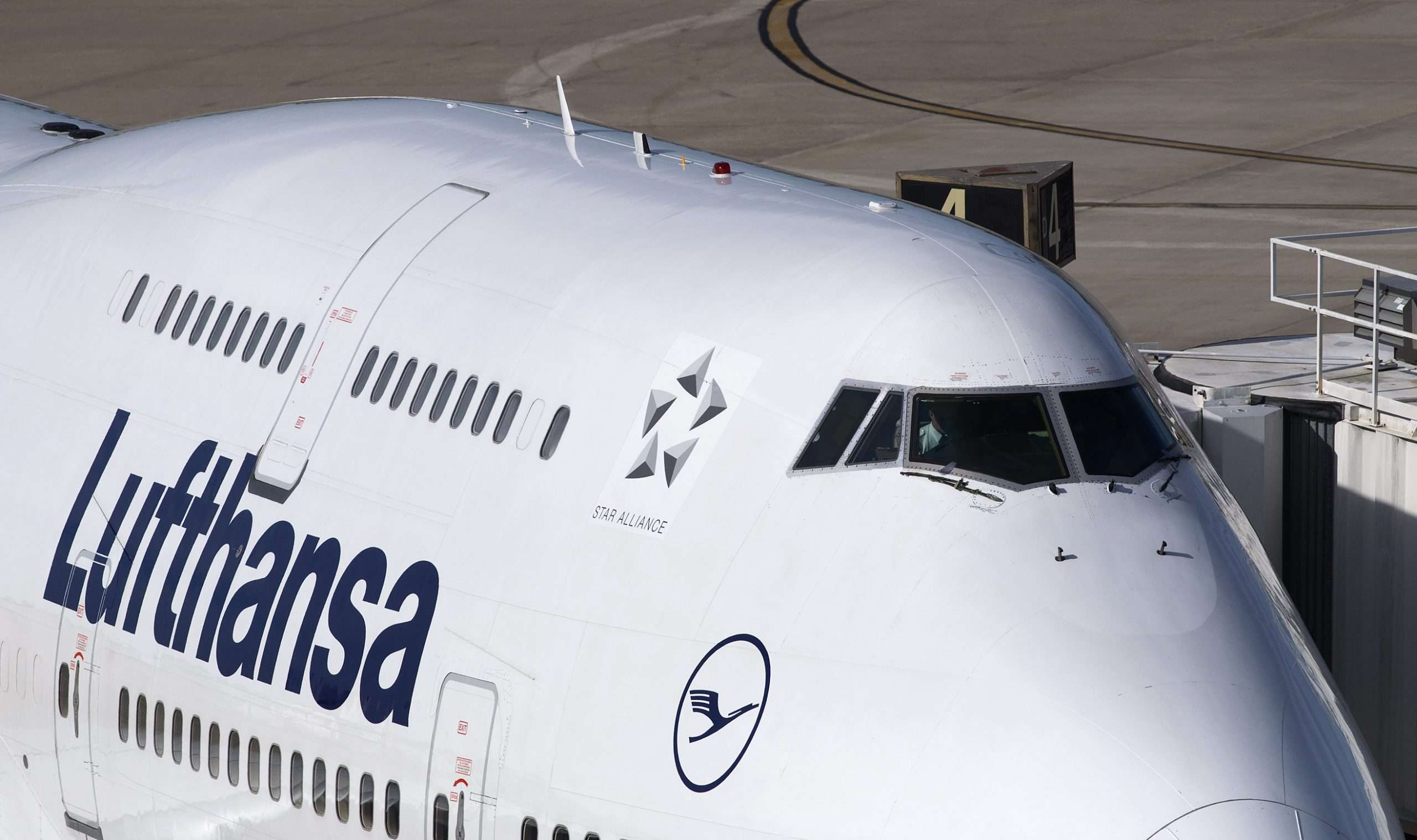 Lufthansa will be forced to cancel up to 90% of its flights over a multi-day period as ground crew strike as they seek better pay.