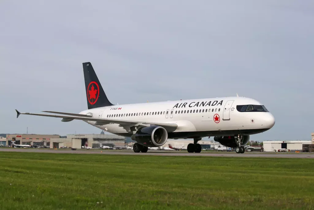 Air Canada's Airbus A320 family are set to be upgraded thanks to a new agreement that involves major changes to the cockpit and avionics.