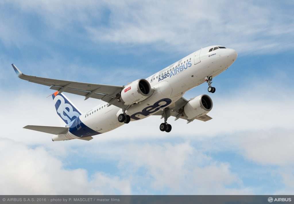An Airbus A320neo taking off