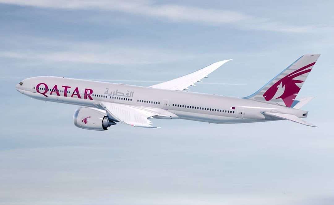 A Qatar Airways Boeing 777X