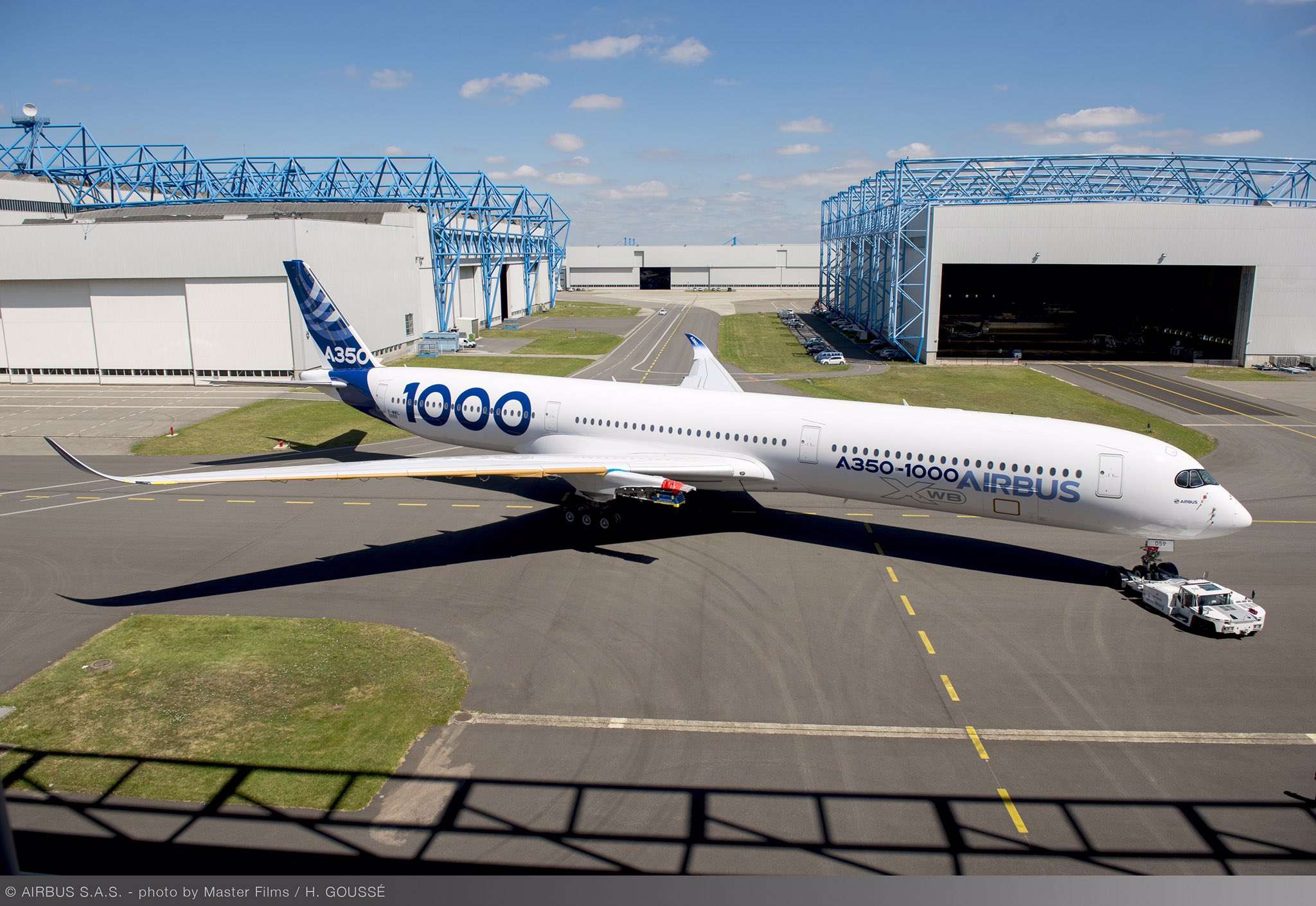 An Airbus A350-1000 during its first rollout