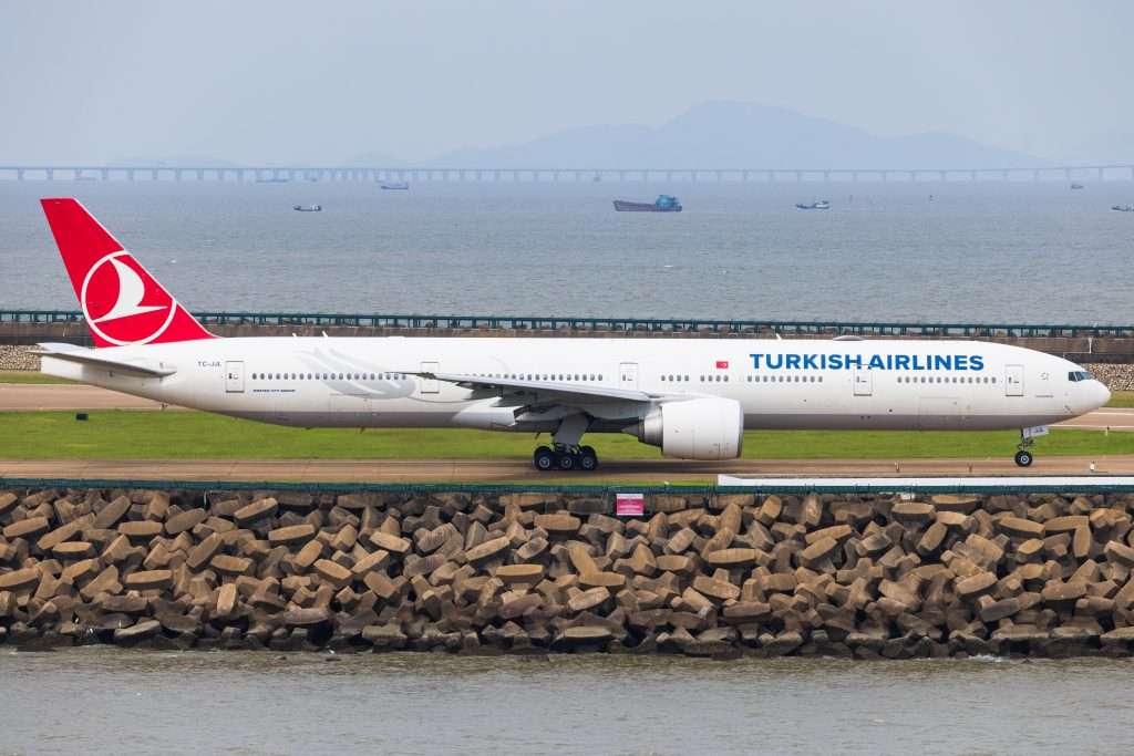 A Turkish Airlines Boeing 777-300ER