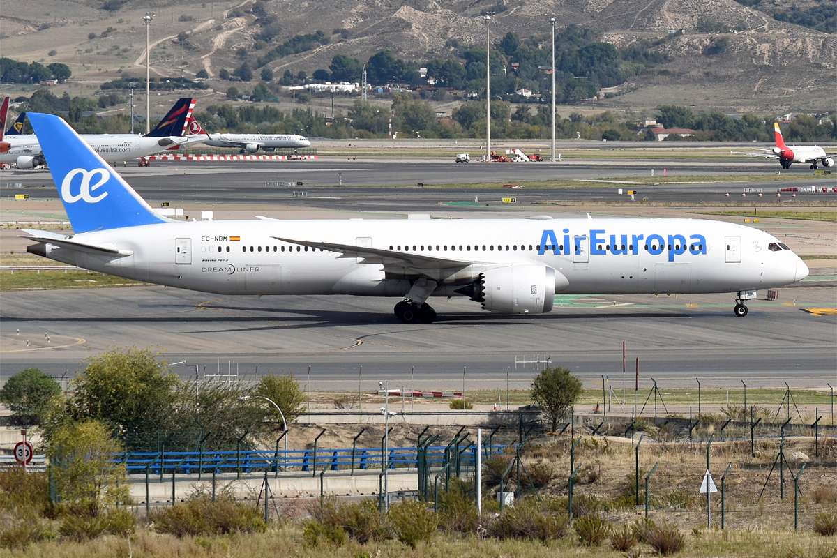 An Air Europa Boeing 787 Dreamliner