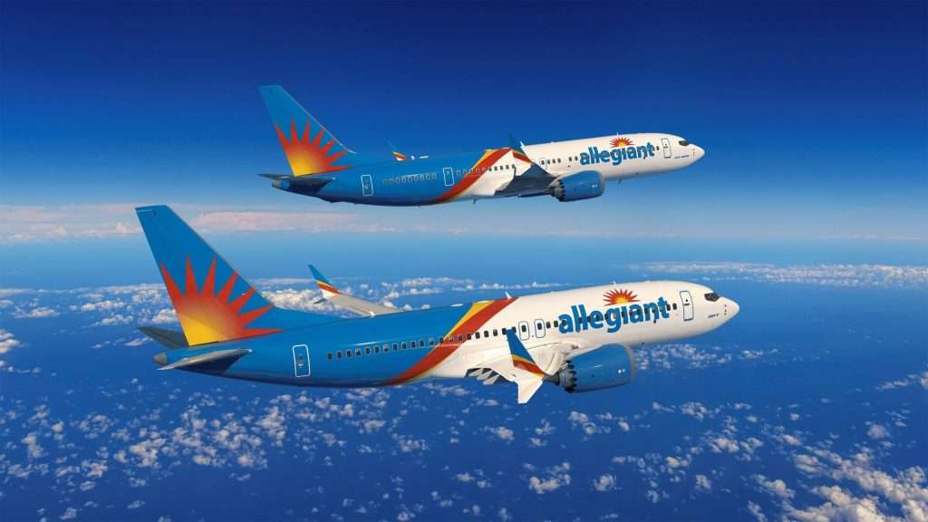 A Boeing 737-7 and 737-8-200 (Boeing Photo)