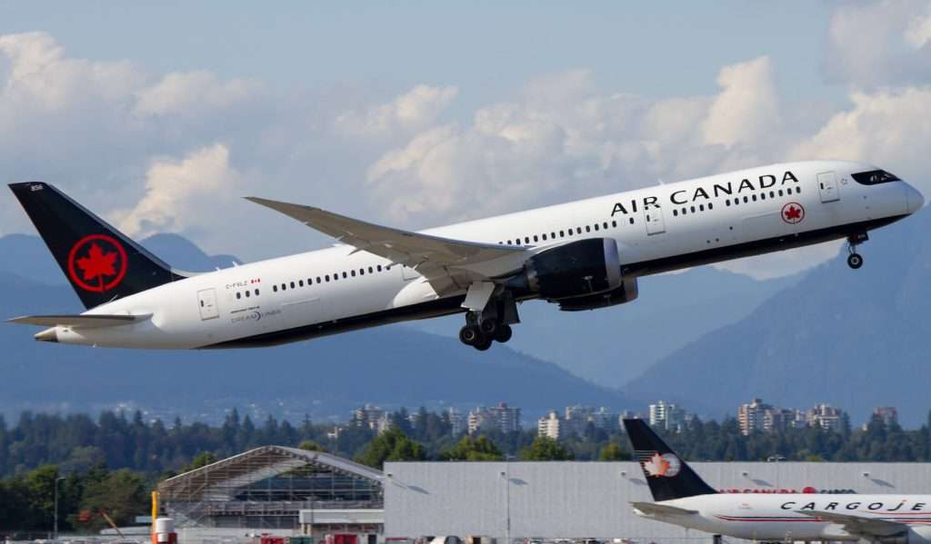 An Air Canada Boeing 787 Dreamliner