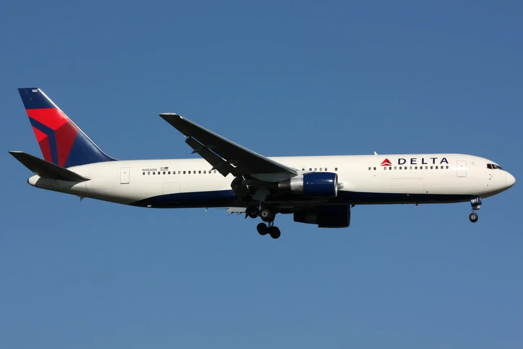 A Delta Boeing 767-300