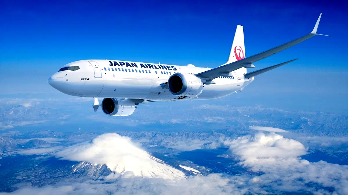 A Japan Airlines Boeing 737 MAX