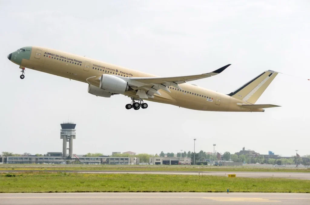 An Airbus A350ULR with Singapore Airlines