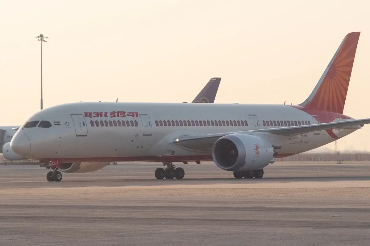 An Air India Boeing 787-8 registered as VT-NAC in Bangkok