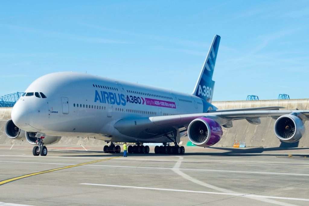 The Airbus A380-800 running engine tests