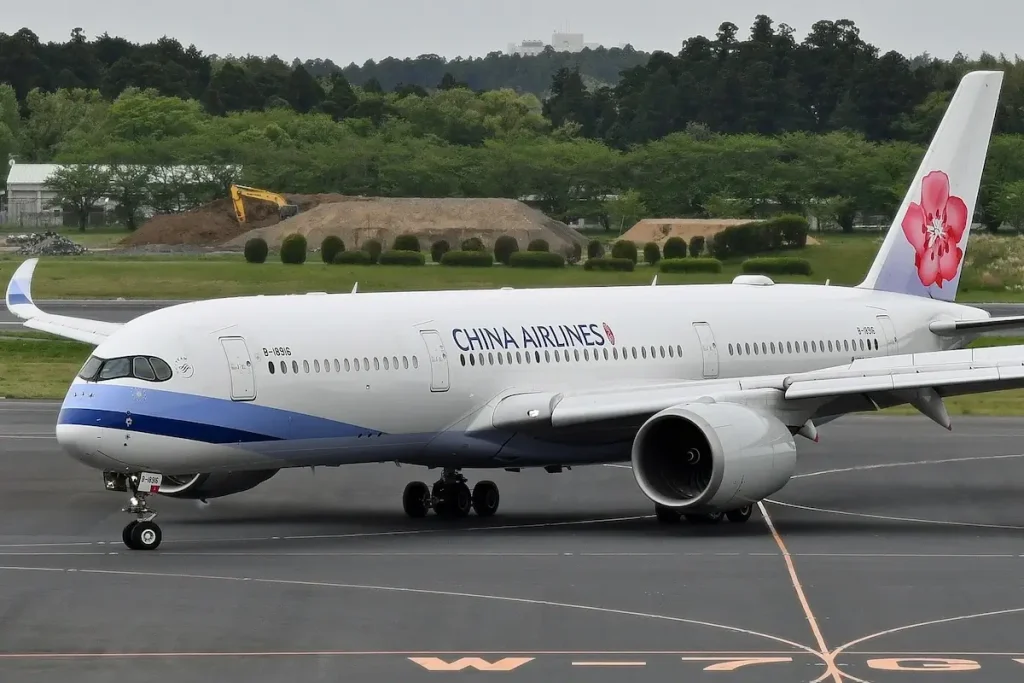 A China Airlines Airbus A350-900