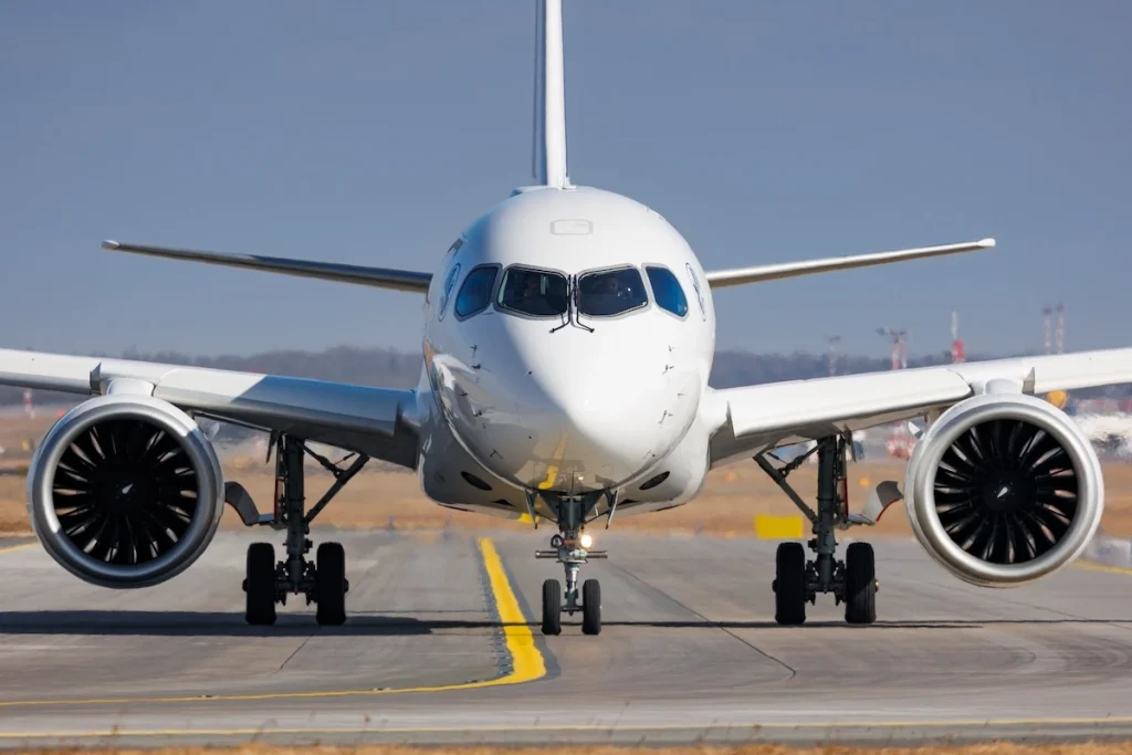 An Airbus A220 with Air France