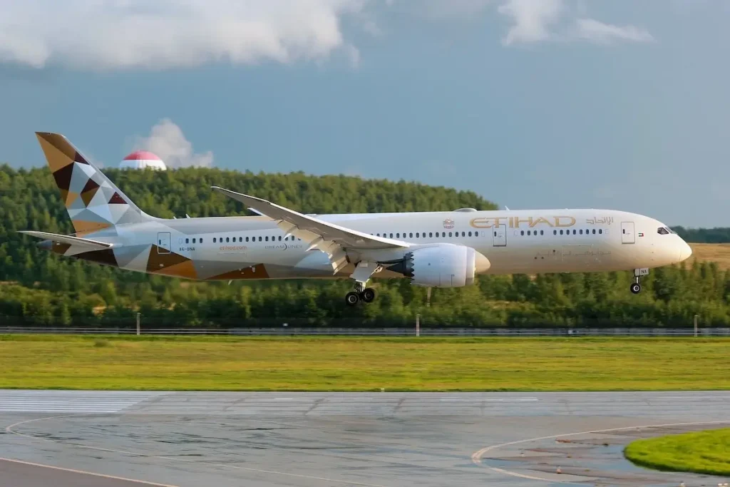 Etihad Airways Boeing 787-9 at Pulkovo International Airport