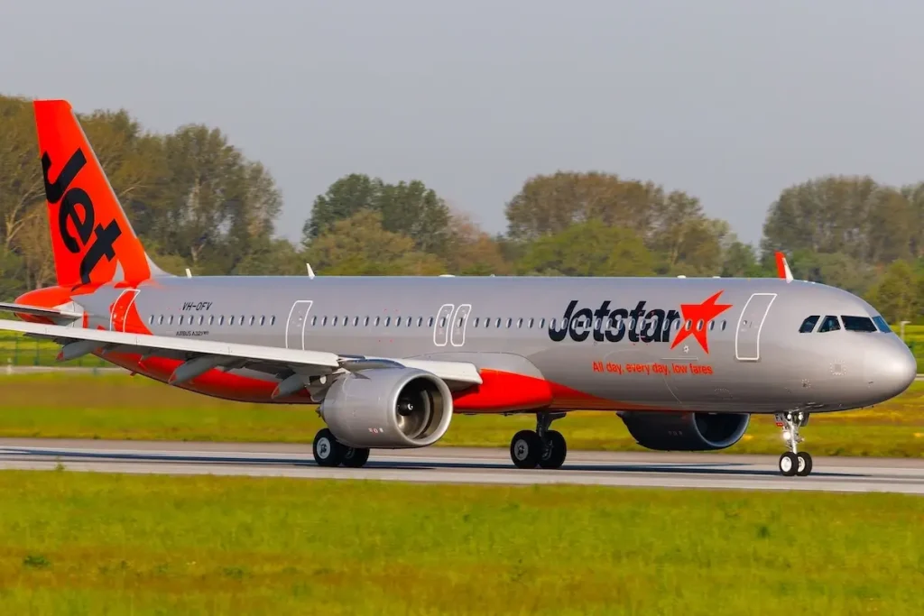 Hamburg, Germany - May 13, 2023 - Jetstar (JQ : JST) at Hamburg Finkenwerder (EDHI : XFW) with an Airbus A321-251NX A21N (VH-OFV : 11301).