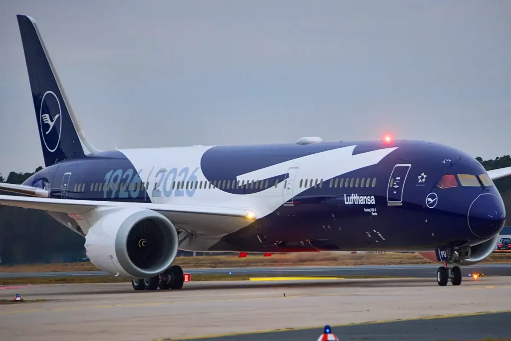 The arrival of the 100 years of Lufthansa celebration livery on the Boeing 787-9 Dreamliner in Frankfurt