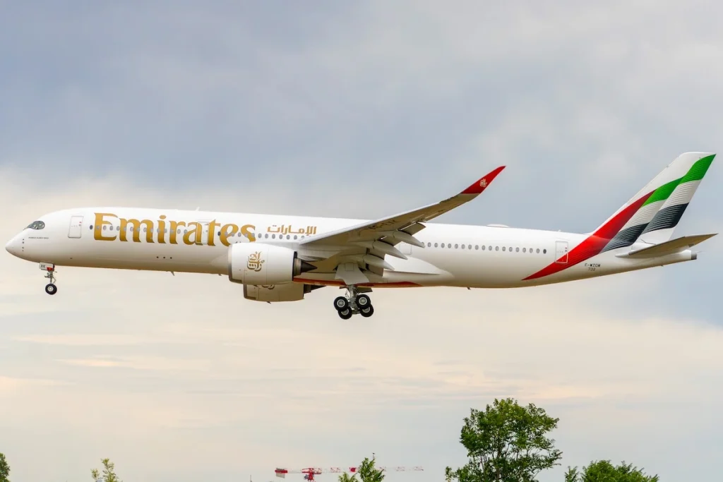 A6-EXK Emirates Airbus A350-941 MSN 732