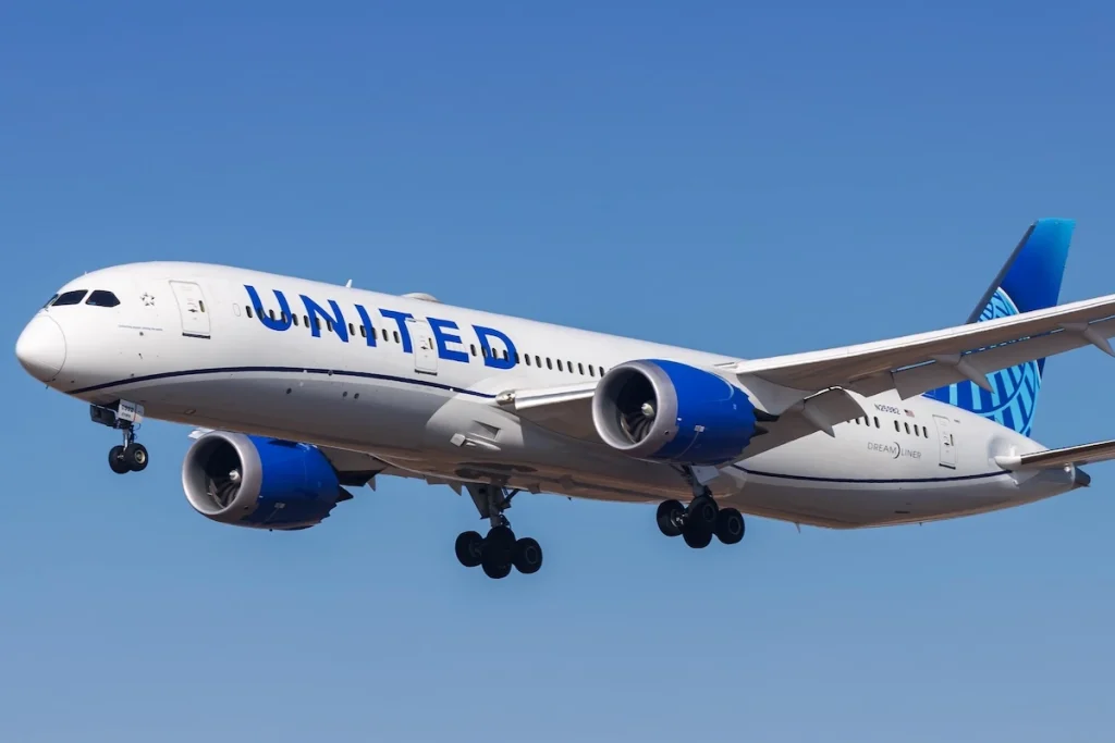 Los Angeles, United States - October 10, 2024: United Airlines Boeing 787-9 Dreamliner airplane at Los Angeles International Airport in the United States.