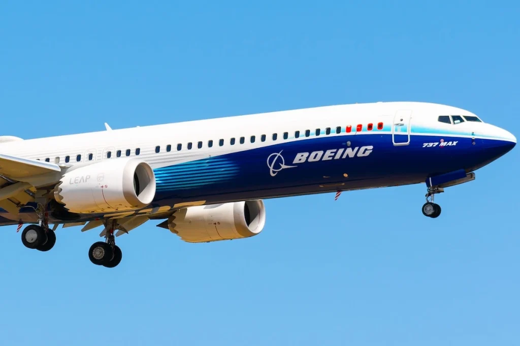 Seattle,USA 18-08-2023 Boeing 737 MAX10 (N27751) landing in Seattle