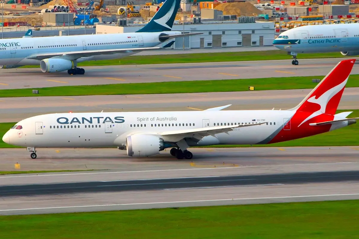 A Qantas Boeing 787-9 Dreamliner