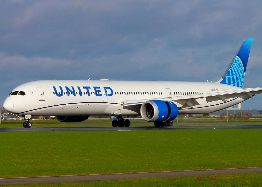 AMSTERDAM, NETHERLAND - March 02, 2024 - United Airlines Boeing 787 landing at Amsterdam Schiphol Airport