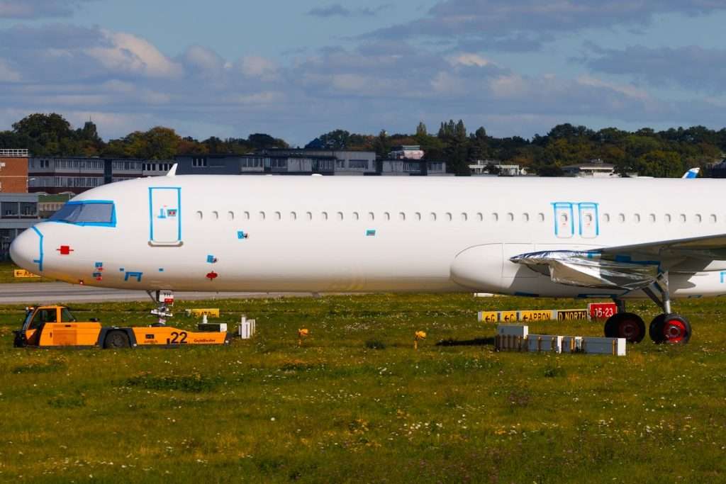An Airbus A321neo in production