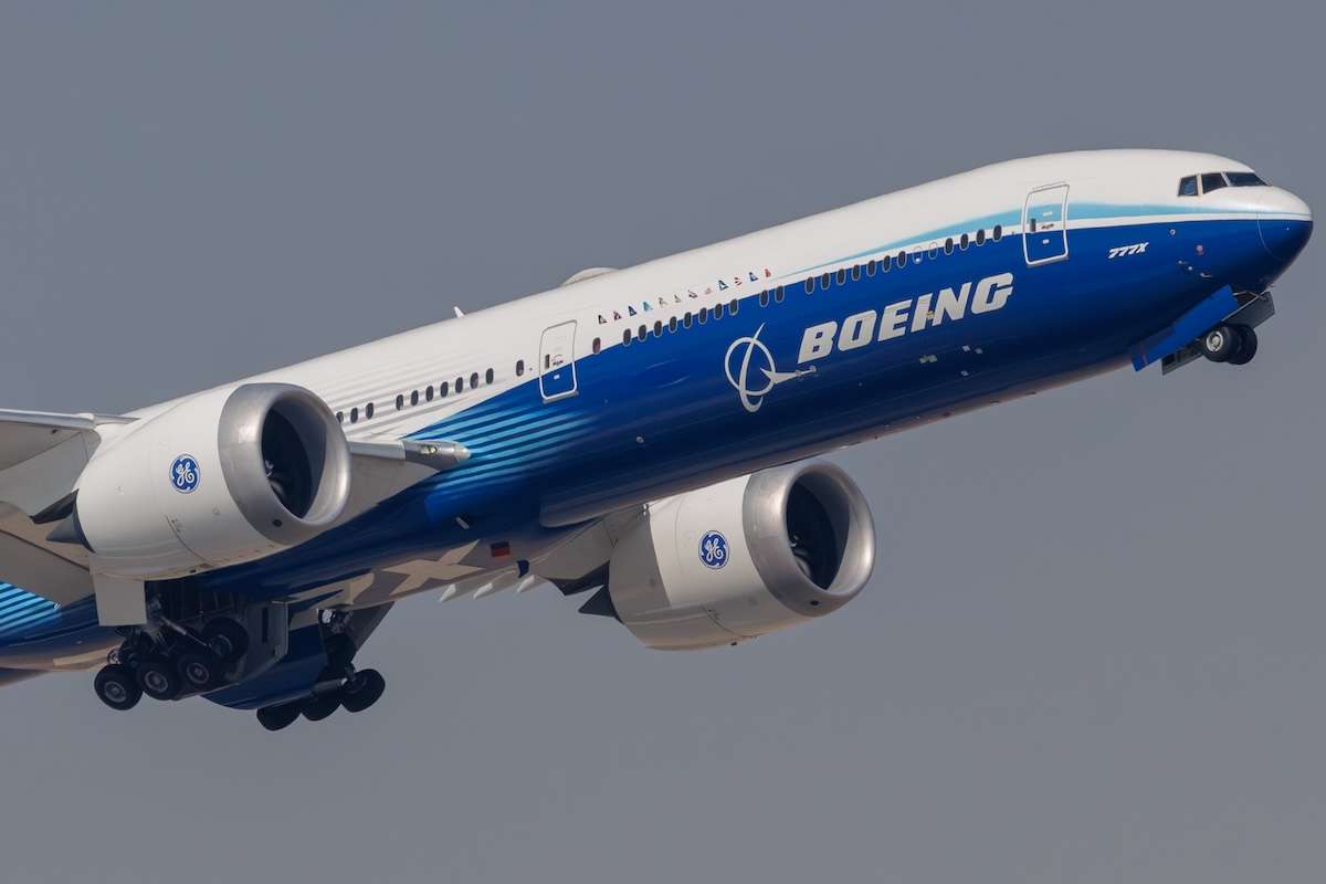 Boeing 777X seen departing the 2025 Dubai Airshow