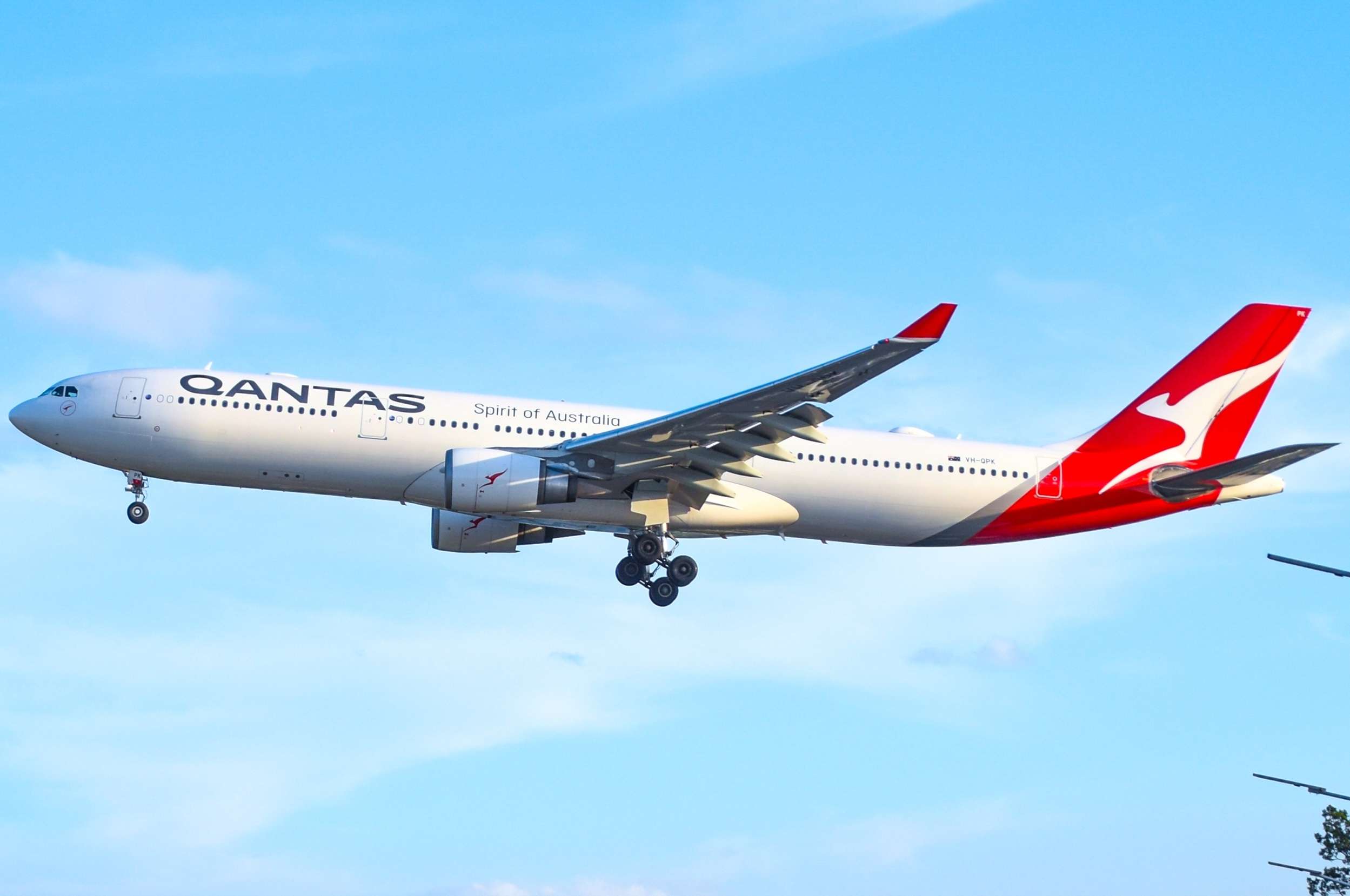 Qantas Airbus 330-300