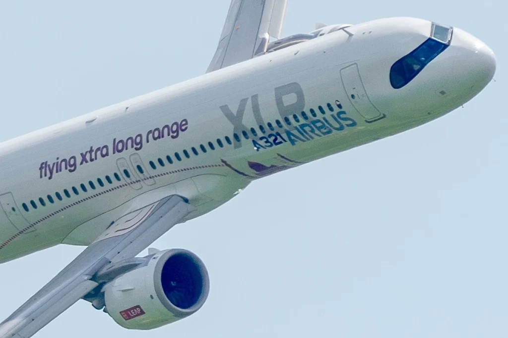 Demonstration flight of the narrow-body airliner Airbus A321XLR