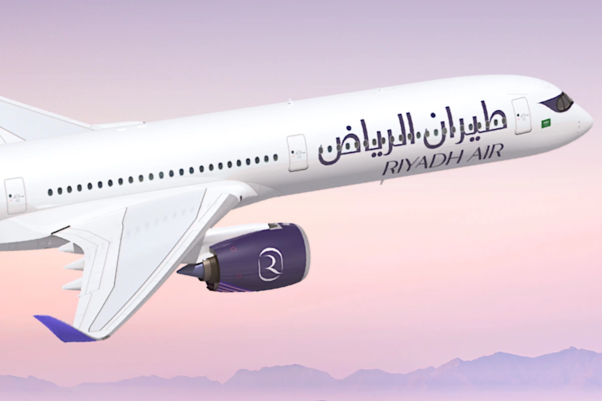 An Airbus A350-1000 in Riyadh Air colours