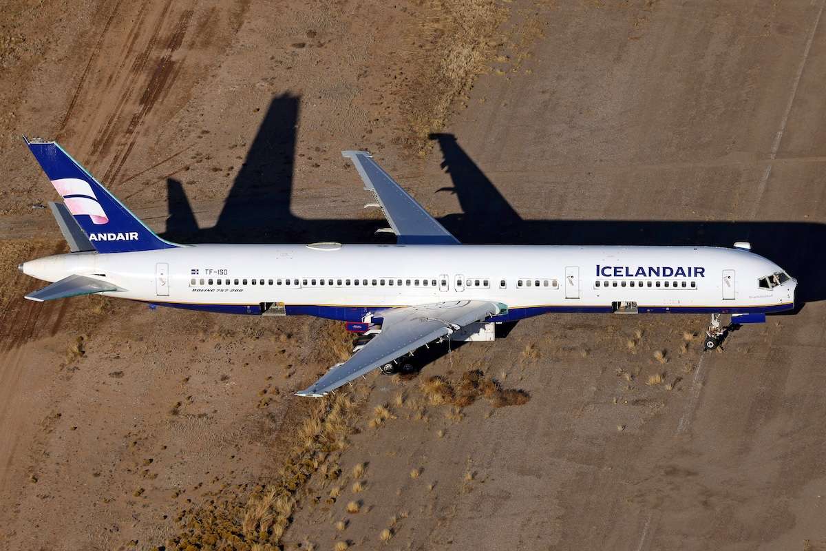 Scrapped Boeing 757-200 that previously flew with Icelandair
