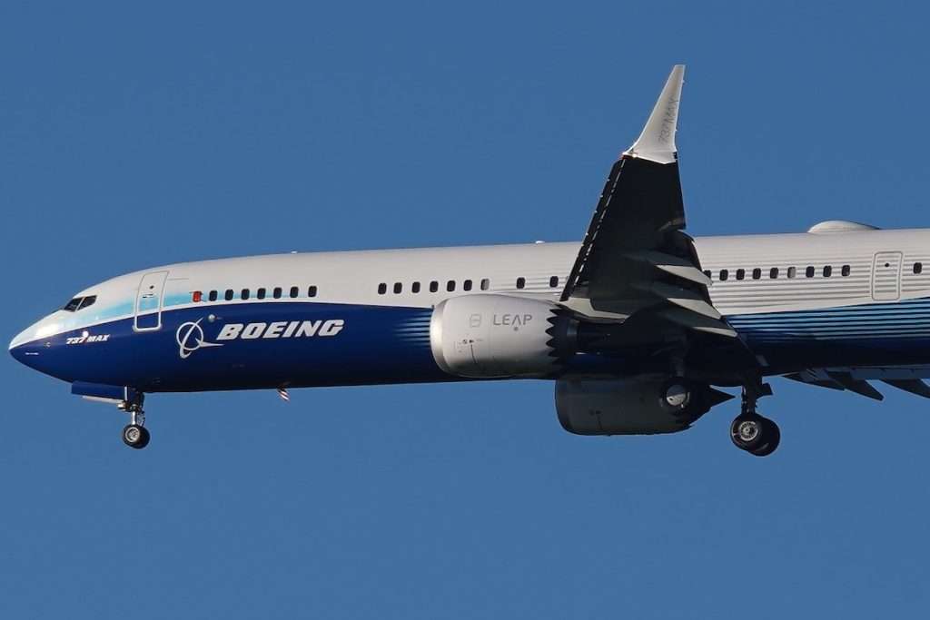 N27752 Boeing 737-MAX 10 demonstrator