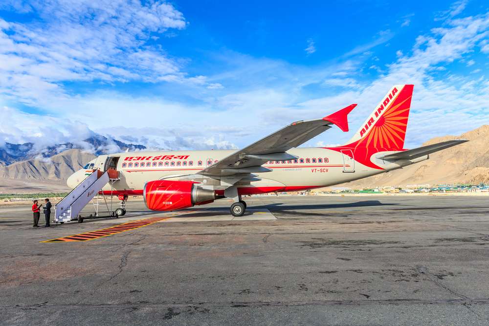 Air India A319 at Kushok Bakula Rimpochhe Airport on Aug 5, 2015