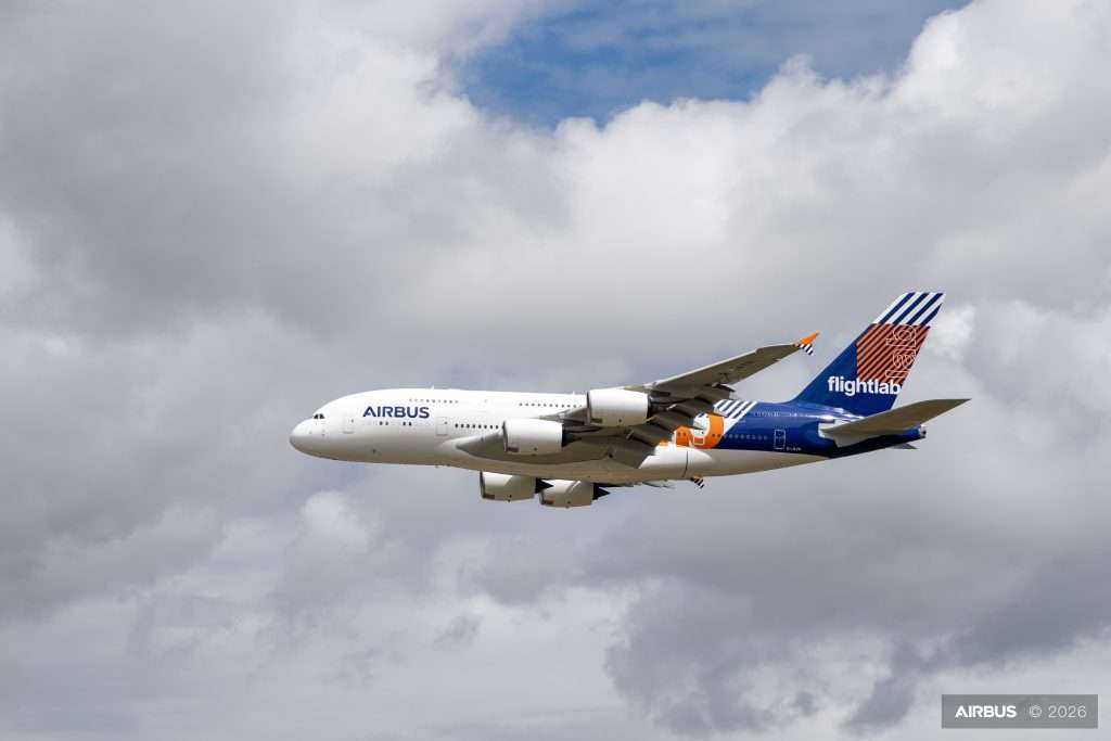 A380 Flightlab MSN114 fly past over Toulouse