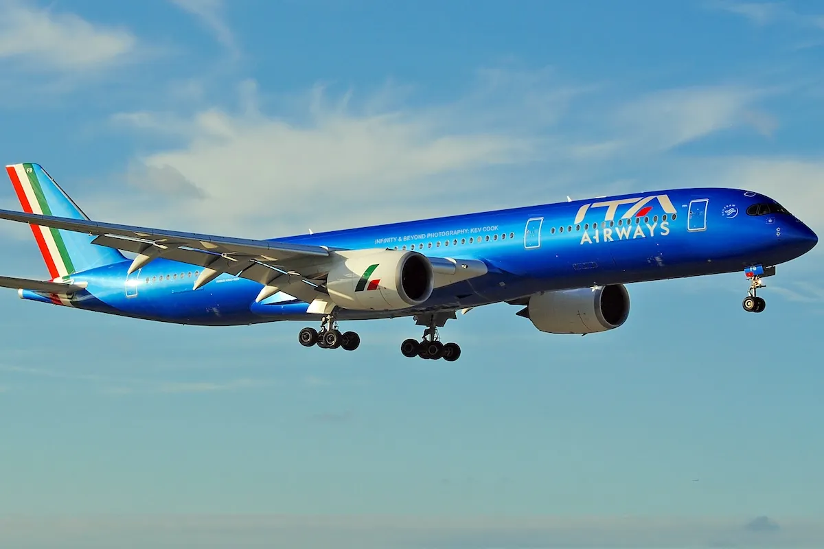 ITA Airways Airbus A350-900 arriving to Miami from Rome