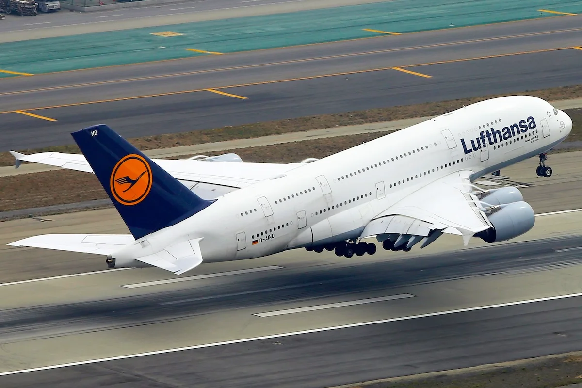 Lufthansa Airbus A380-841 takes off from Los Angeles International Airport