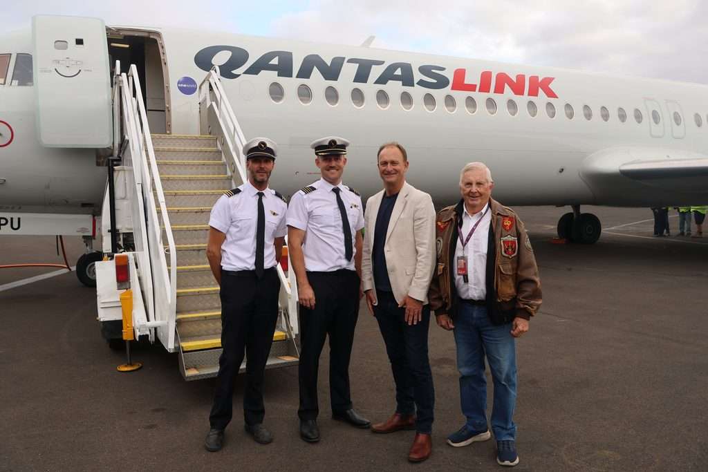 Qantas Fokker 100 retired
