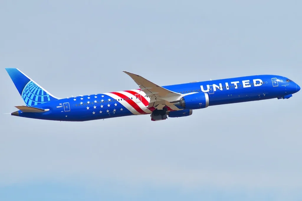 Boeing 787-10 United Airlines Stars And Stripes Livery
