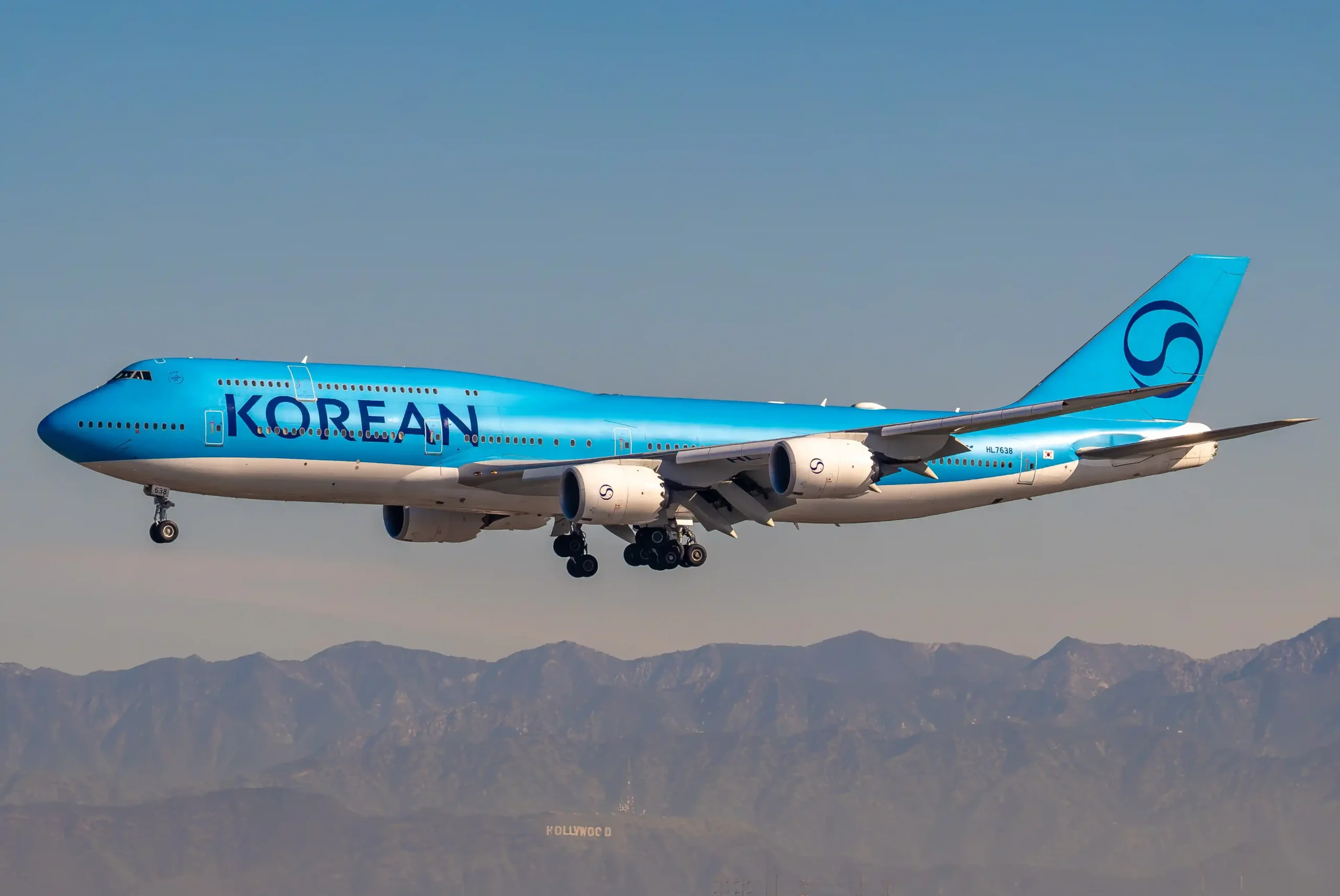 A Korean Air Boeing 747-8